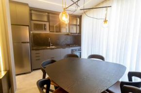 Solar do Atlântico 102 - Excelente apartamento 2 suítes em condomínio à beira mar - Piscina - Solário - (Consultar serviços de roupa de cama e banho)